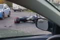 Мотоциклист пострадал в столкновении с авто на Сосновой аллее