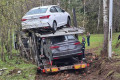 Скрывшийся с места аварии автовоз снес забор усадьбы Морозовка