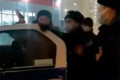 Полицейские задержали в магазине покупательницу за спущенную с лица маску