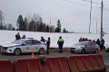Два пешехода погибли из-за столкновения грузовиков на Ленинградке