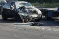 «Шашечник» на BMW разбил машину о внедорожник