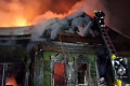 Четыре человека погибли на ночном пожаре в частном доме