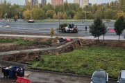 «В воскресенье работы идут с 4 утра». Видео из 23-го микрорайона