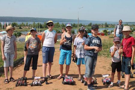 ������ ������ StartJunior � �����������